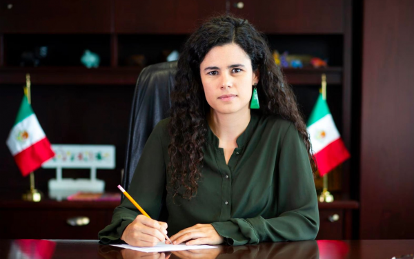 MORENA NIEGA RETIRO DE VISA A LUISA MARÍA ALCALDE; ACLARAN VERSIONES