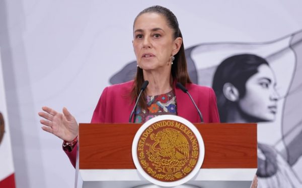 Sheinbaum desmiente presencia de la CIA en México y habla de campaña contra su gobierno
