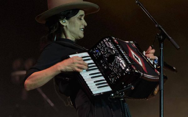 Julieta Venegas arranca el Tour Norteña en Tijuana