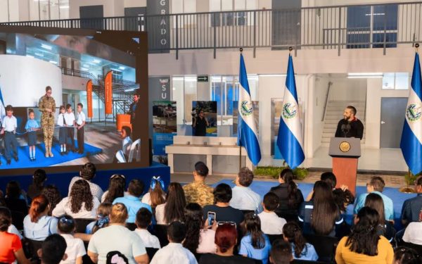 BUKELE ACELERA SU PLAN EDUCATIVO: EL SALVADOR SUPERA LAS 200 ESCUELAS REMODELADAS CON INVERSIÓN MILLONARIA
